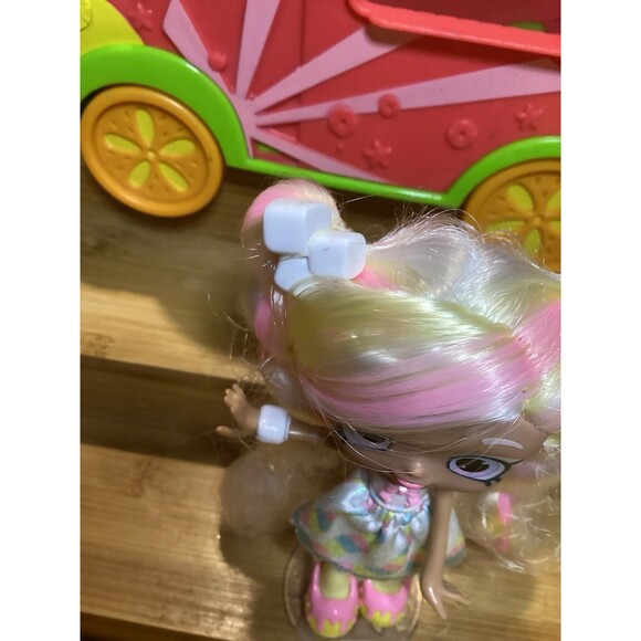 Shopkin Dolls & Ice Cream Truck Lot Over 30 Items By Moose Toys Great Condition - Picture 16 of 16